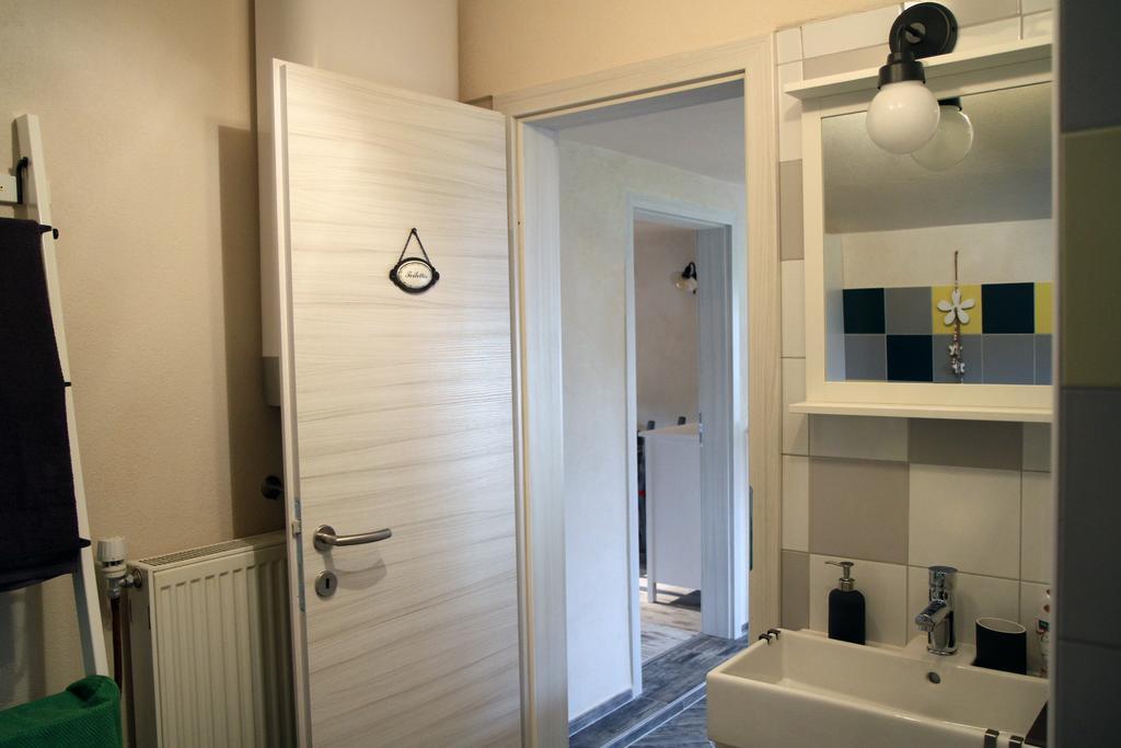 Apartma Obrh Шмарєске-Топлице Екстер'єр фото